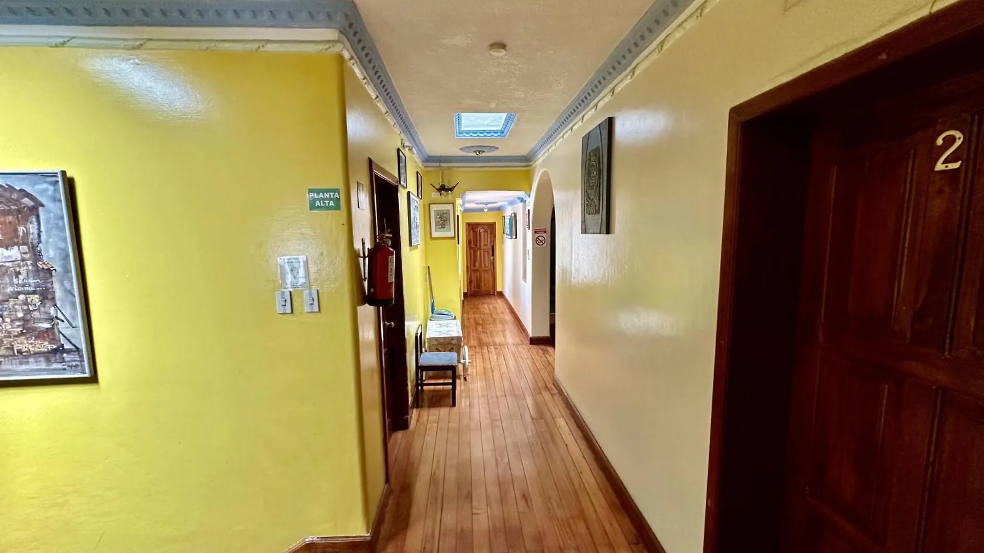 Гостевой дом Отель Hostal Taxo Yura Кито Эквадор